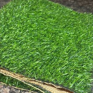 Grass table runner perfect for Easter Decorating